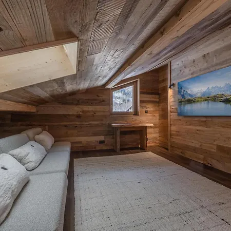 De Luxe Avec Piscine Interieure Et Sauna, Proche - Fr-1-343-261 Σαλέ