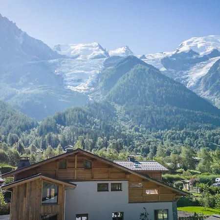 Σαλέ De Luxe Avec Piscine Interieure Et Sauna, Proche - Fr-1-343-261 *